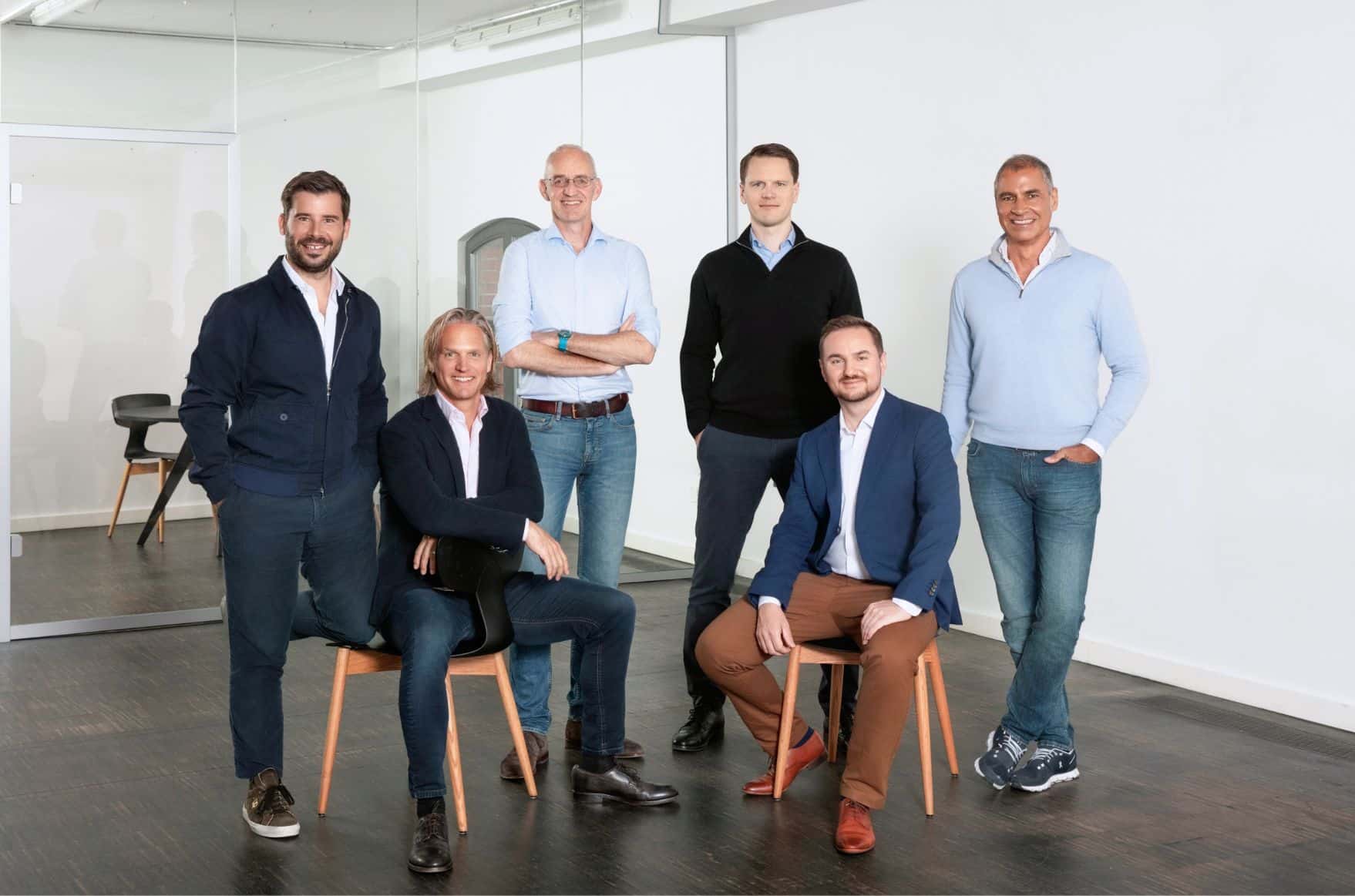Gruppenfoto bei FLEX Capital.